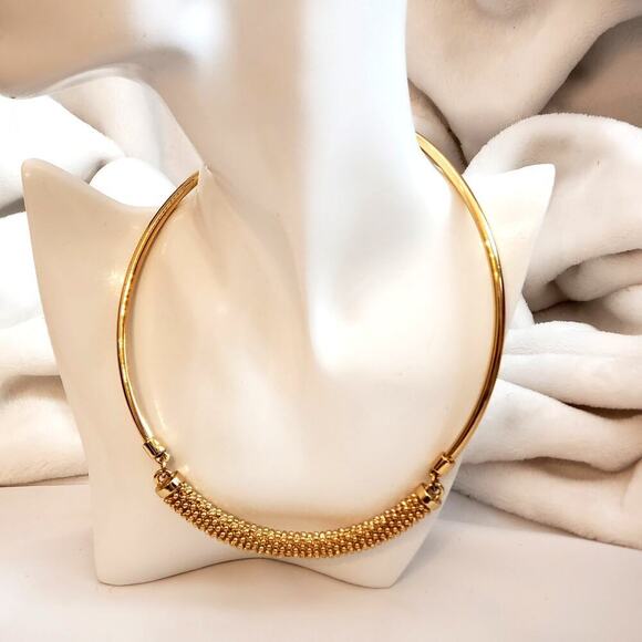 Vintage Talbots Gold Tone Textured Bar Statement Collar Choker Necklace - Picture 1 of 9
